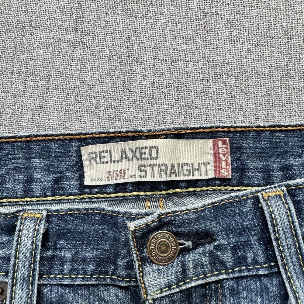 Levis 559 Jeans Men's 33x34 Relaxed Fit Straight Leg - Picture 13 of 14